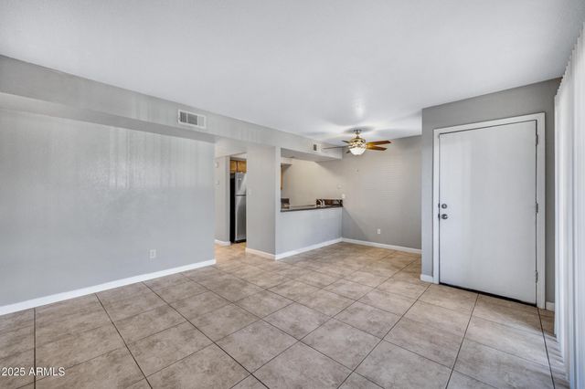 1241 N 48th Street Apt 102, Phoenix, AZ 85008