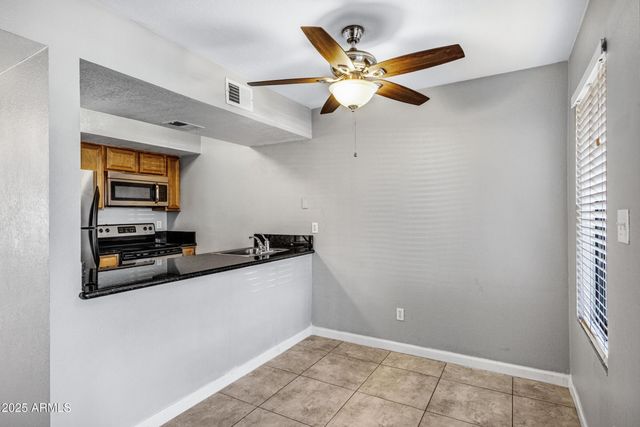 1241 N 48th Street Apt 102, Phoenix, AZ 85008