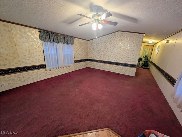9623 Yoder Road, Sterling, OH 44276