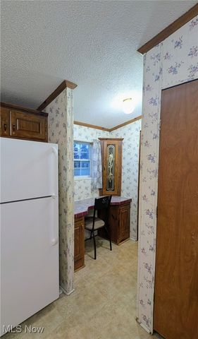 9623 Yoder Road, Sterling, OH 44276