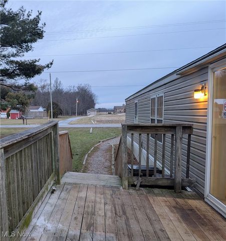 9623 Yoder Road, Sterling, OH 44276