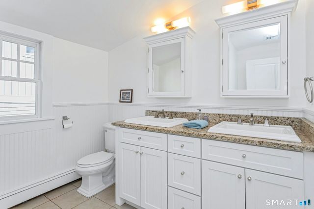 14 Park Lane, Norwalk, CT 06851