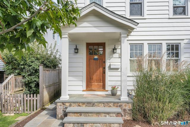 14 Park Lane, Norwalk, CT 06851