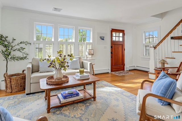 14 Park Lane, Norwalk, CT 06851