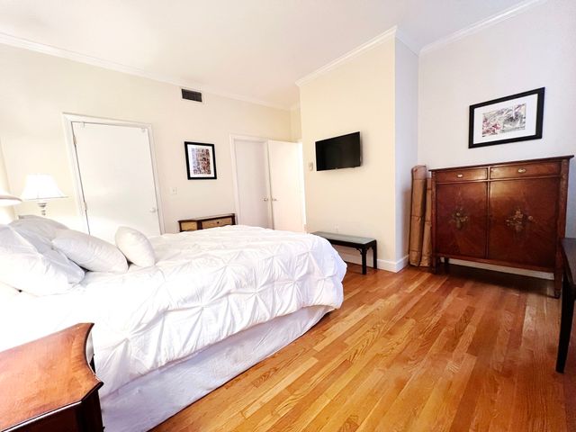 425 Marlborough Street 2, Boston, MA 02115
