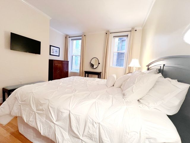 425 Marlborough Street 2, Boston, MA 02115