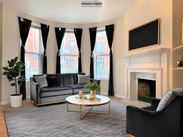 425 Marlborough Street 2, Boston, MA 02115