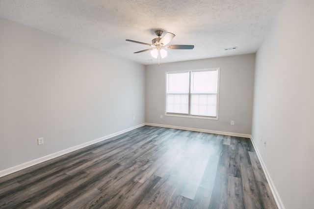 270 Hunt St, Manchester, TN 37355