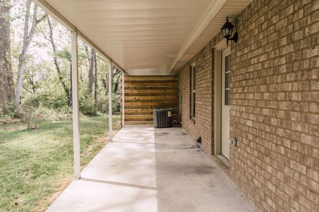 270 Hunt St, Manchester, TN 37355