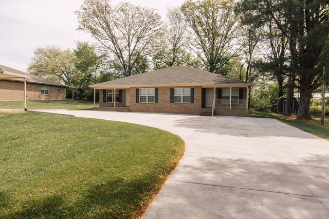 270 Hunt St, Manchester, TN 37355