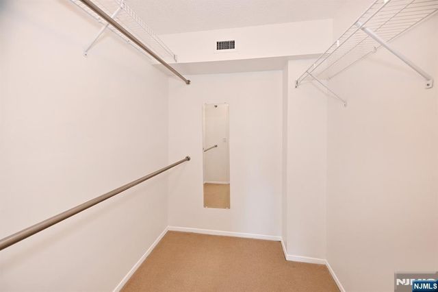 521 Piermont Avenue 417A, River Vale, NJ 07675