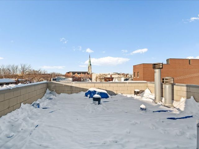 1412 W Diversey Parkway, Chicago, IL 60614