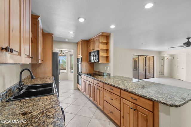 5775 N 1st Avenue, Tucson, AZ 85718