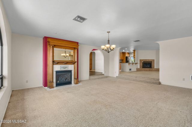 5775 N 1st Avenue, Tucson, AZ 85718