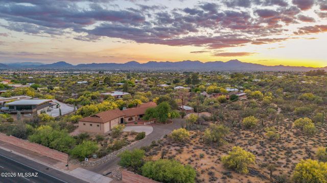 5775 N 1st Avenue, Tucson, AZ 85718