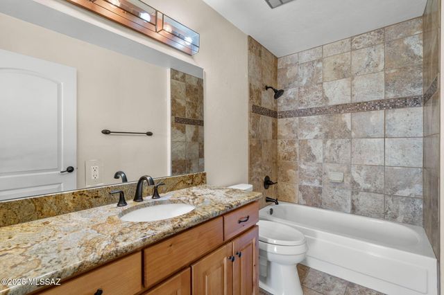 5775 N 1st Avenue, Tucson, AZ 85718