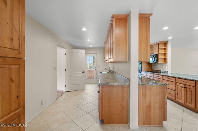 5775 N 1st Avenue, Tucson, AZ 85718