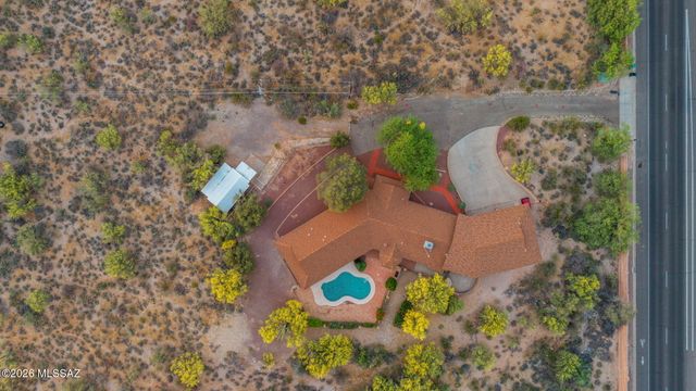 5775 N 1st Avenue, Tucson, AZ 85718