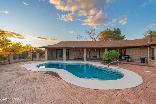5775 N 1st Avenue, Tucson, AZ 85718