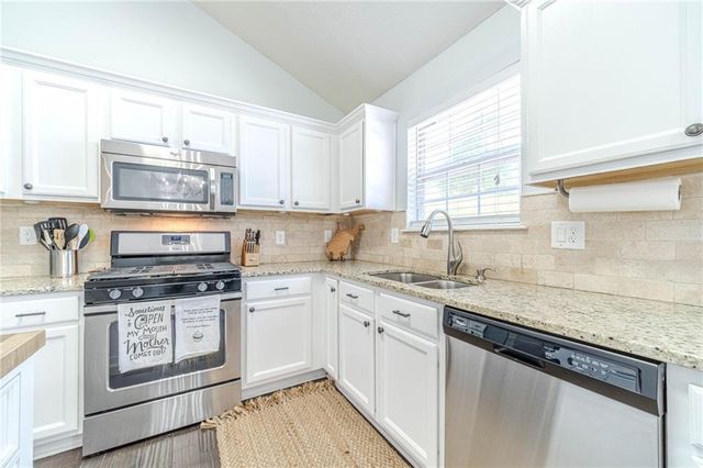1365 Heatherton Road, Dacula, GA 30019