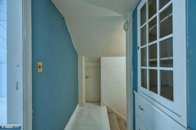 411 9th Street NW, Chisholm, MN 55719