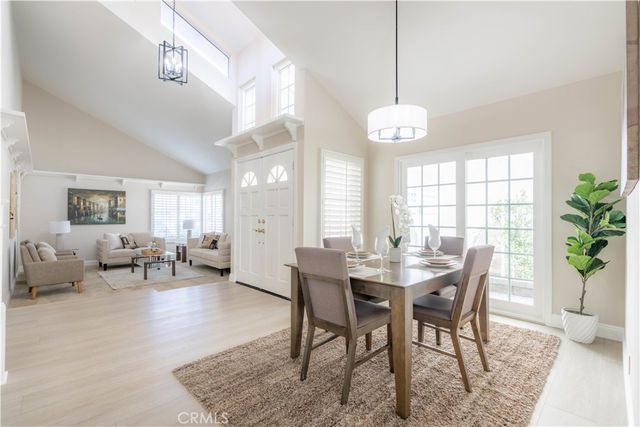 9 Delamesa W, Irvine, CA 92620