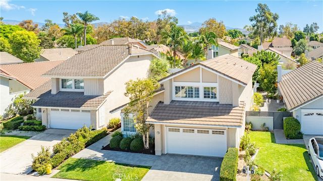 9 Delamesa W, Irvine, CA 92620