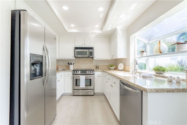 9 Delamesa W, Irvine, CA 92620