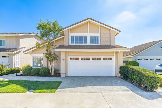 9 Delamesa W, Irvine, CA 92620