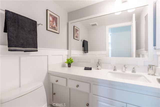 9 Delamesa W, Irvine, CA 92620
