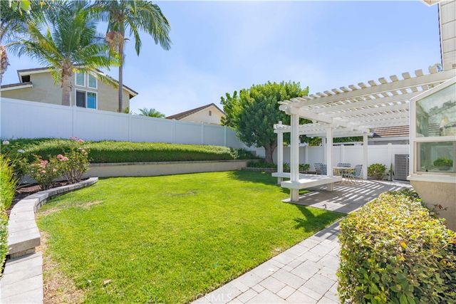 9 Delamesa W, Irvine, CA 92620