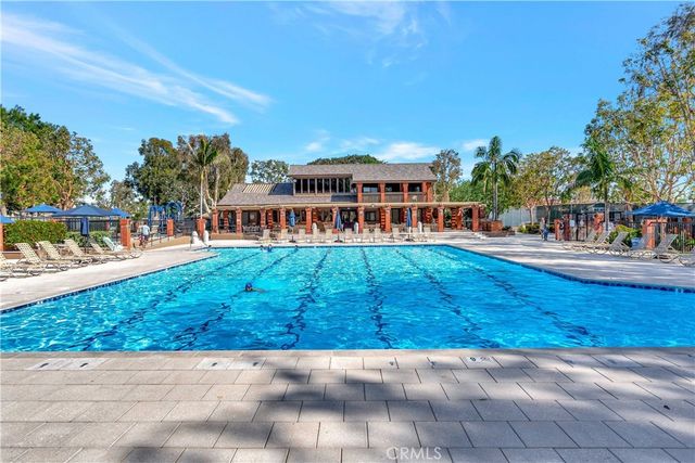 9 Delamesa W, Irvine, CA 92620