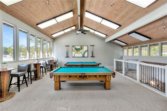 9 Delamesa W, Irvine, CA 92620