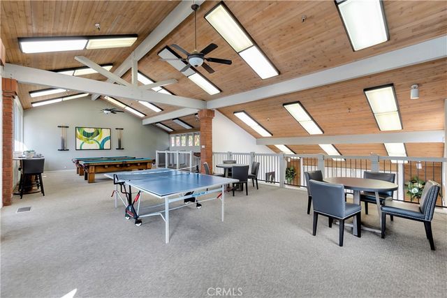 9 Delamesa W, Irvine, CA 92620