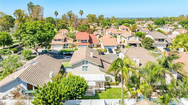 9 Delamesa W, Irvine, CA 92620