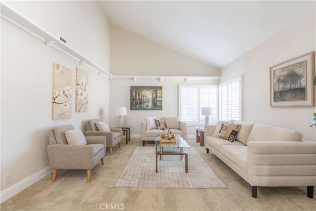 9 Delamesa W, Irvine, CA 92620