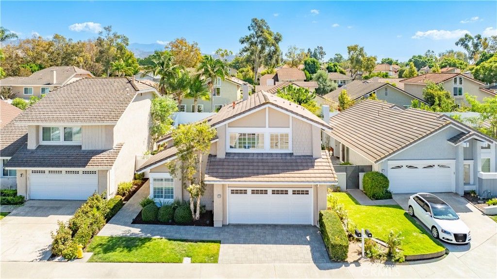 9 Delamesa W, Irvine, CA 92620 — photo 3