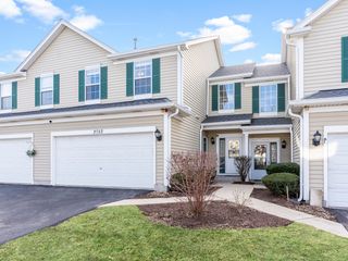 2752 McClennan Court, Naperville, IL 60563