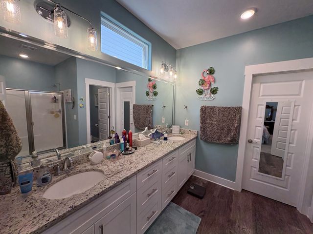 2107 Barringer Ln, Murfreesboro, TN 37128