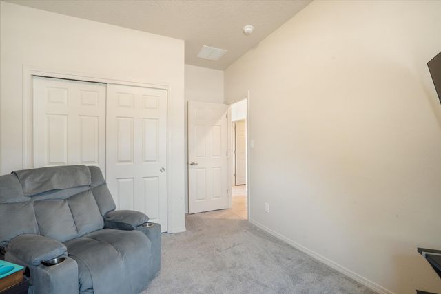 4302 Golden Eagle Court NE, Rio Rancho, NM 87144