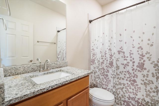 4302 Golden Eagle Court NE, Rio Rancho, NM 87144