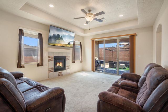 4302 Golden Eagle Court NE, Rio Rancho, NM 87144