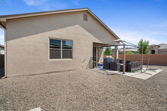 4302 Golden Eagle Court NE, Rio Rancho, NM 87144