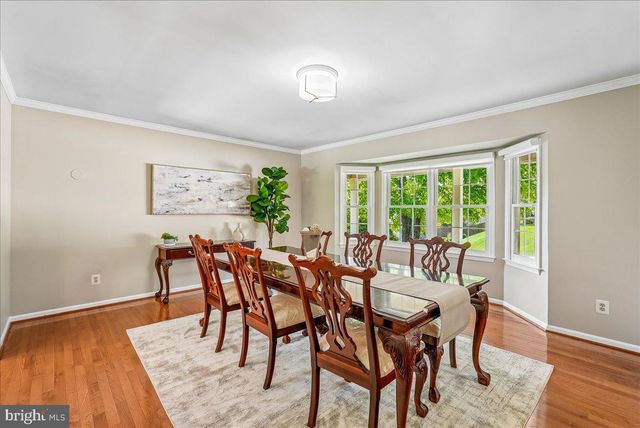 10033 GLENCROFT CT, Vienna, VA 22181