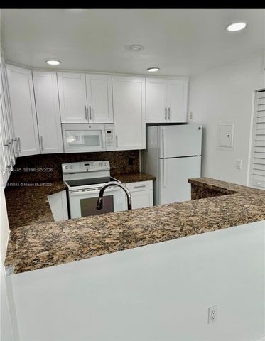 2113 Renaissance Blvd 208, Miramar, FL 33025