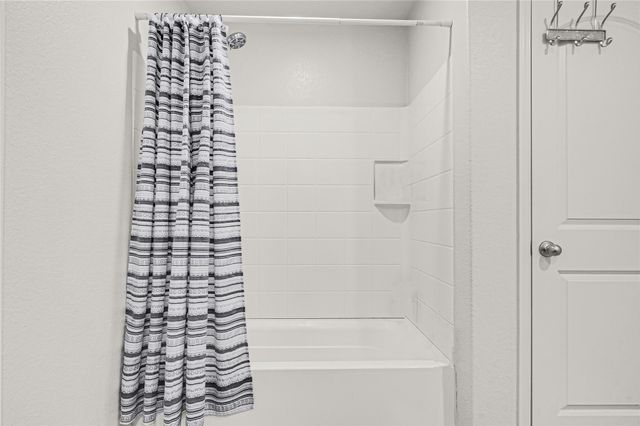 6251 El Cobre Drive, Houston, TX 77048