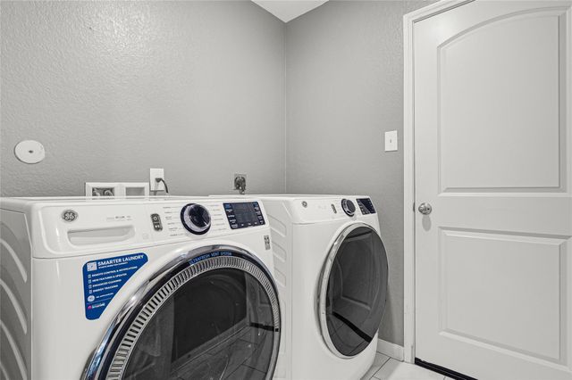 6251 El Cobre Drive, Houston, TX 77048