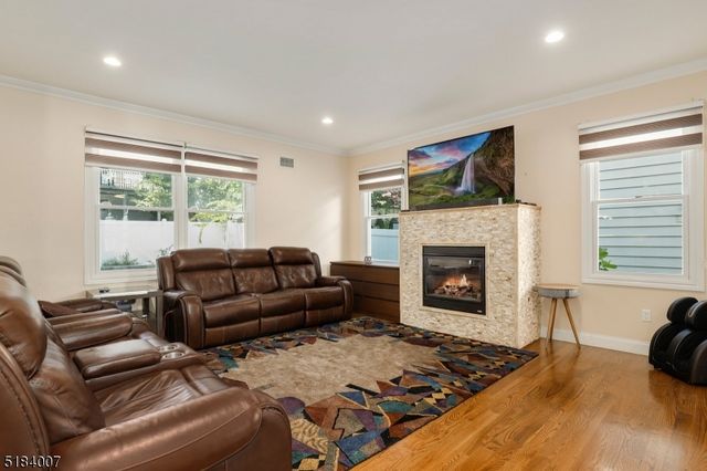 157 Woodridge St, Wood-ridge Boro, NJ 07075