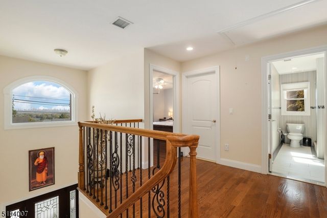 157 Woodridge St, Wood-ridge Boro, NJ 07075