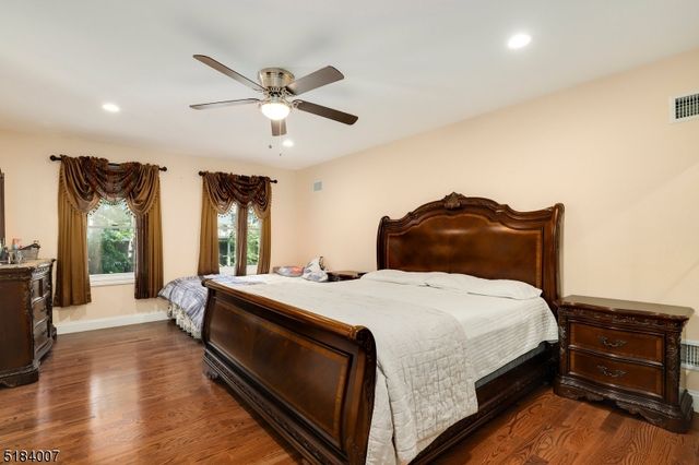 157 Woodridge St, Wood-ridge Boro, NJ 07075